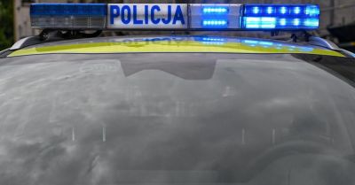 Poznań: zwłoki leżały na ulicy; policja wyjaśnia, jak zginął 45-latek